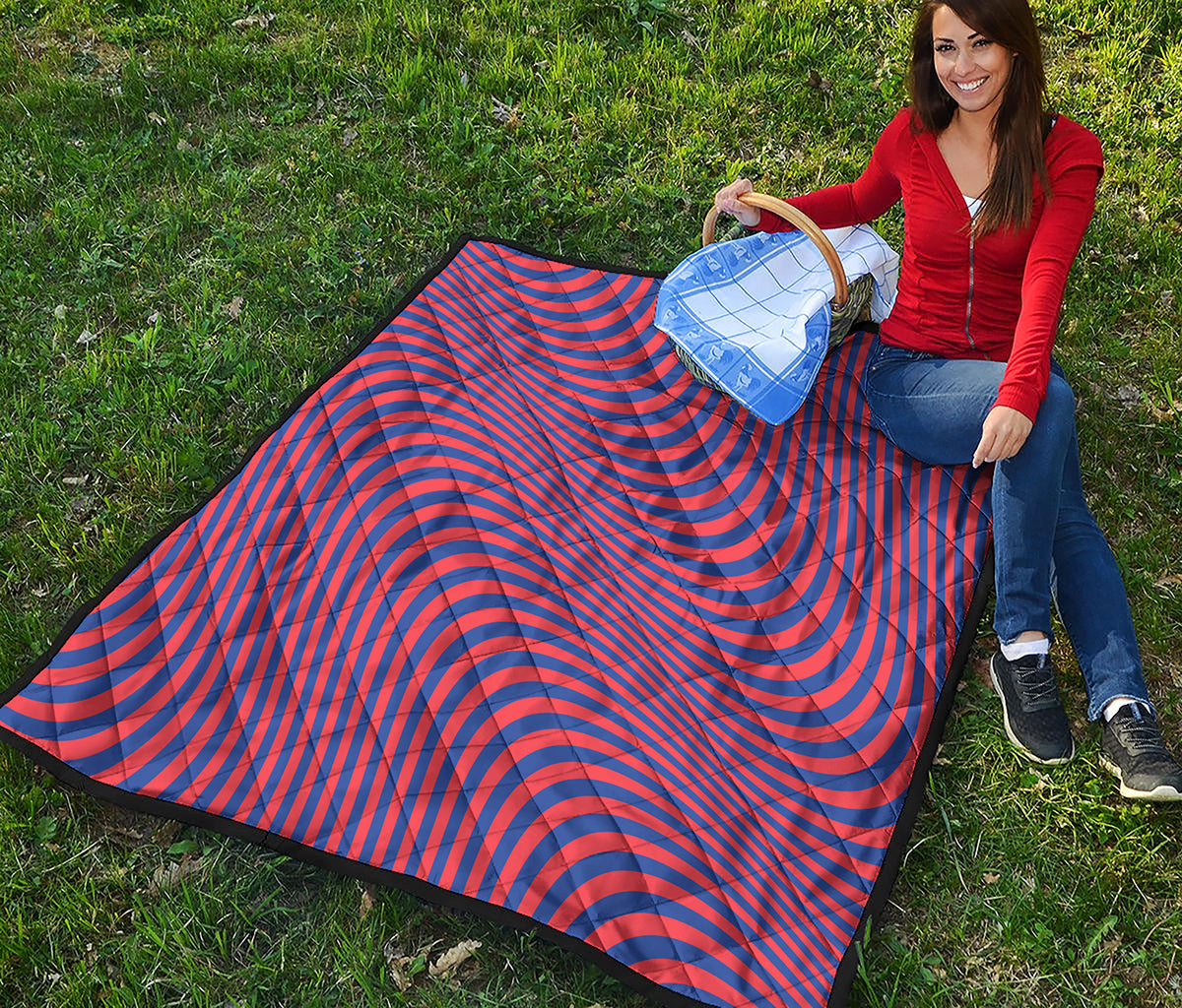 Psychedelic Illusion Print Quilt