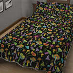 Psychedelic Mushroom Pattern Print Quilt Bed Set