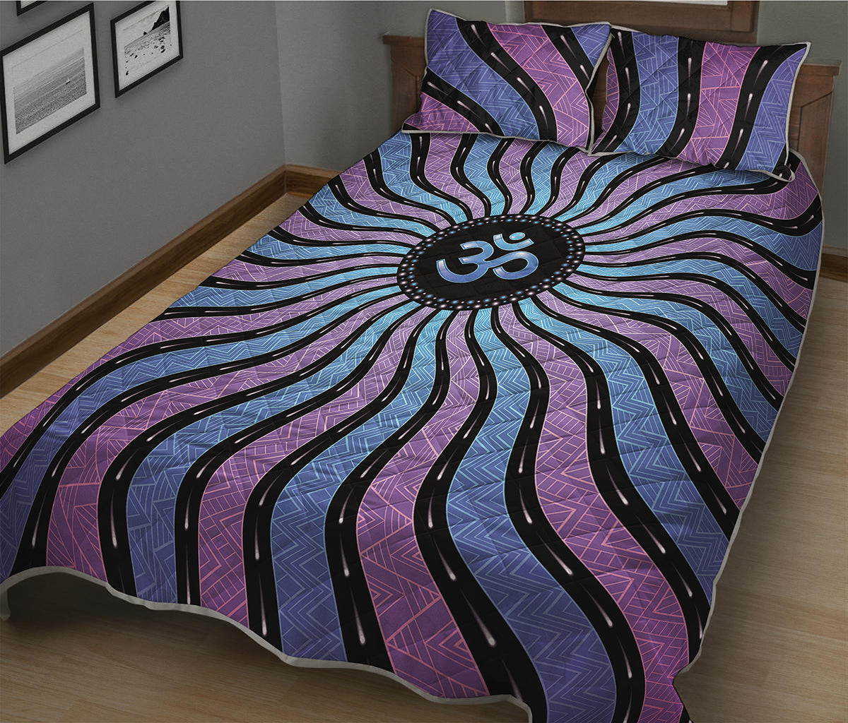 Psychedelic Om Print Quilt Bed Set