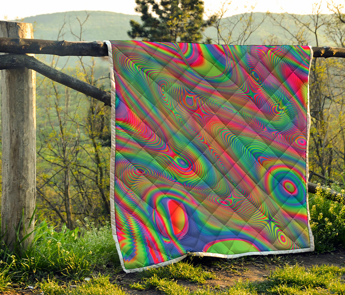 Psychedelic Rave Print Quilt