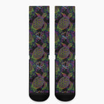 Psychedelic Sea Turtle Pattern Print Crew Socks