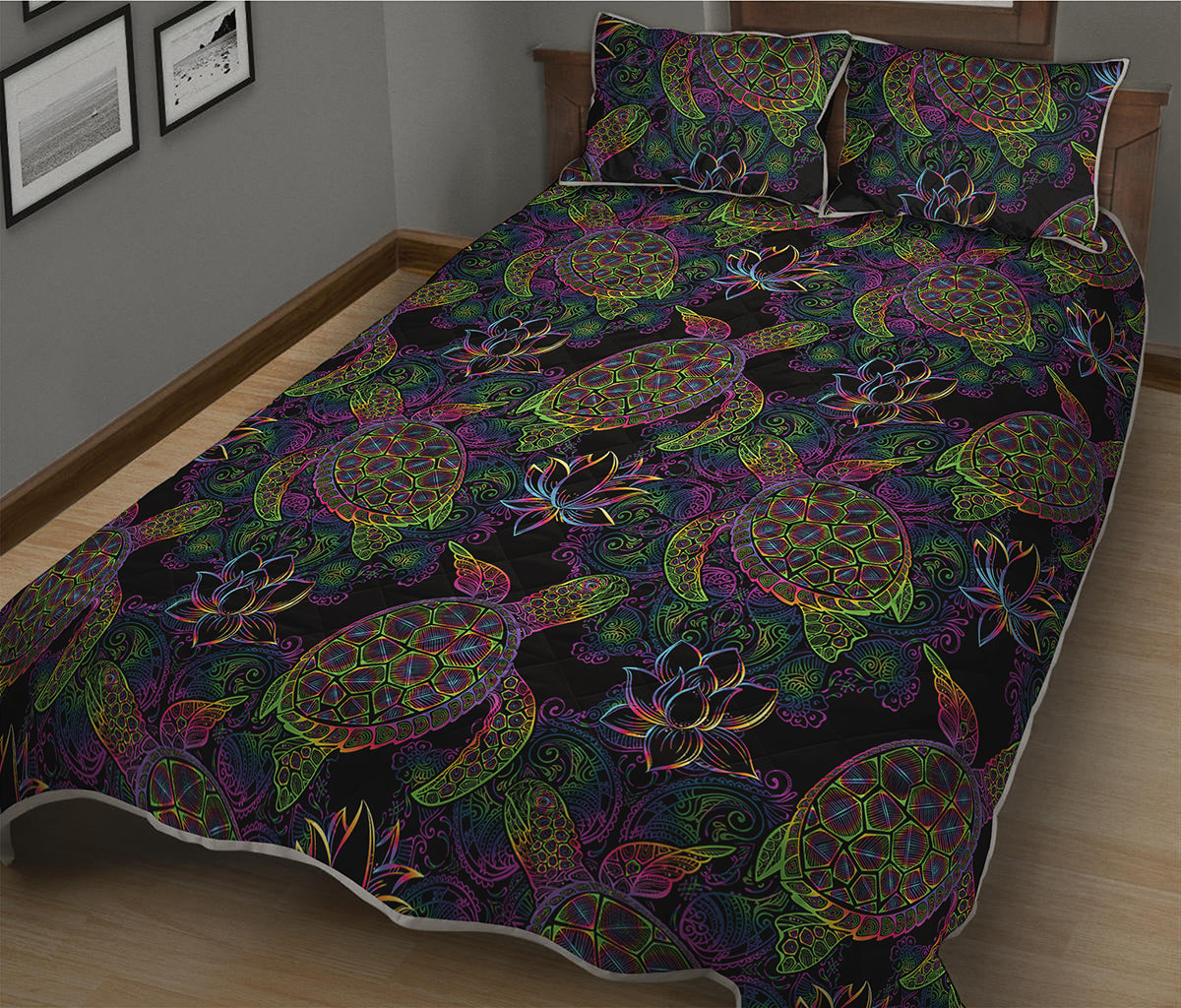 Psychedelic Sea Turtle Pattern Print Quilt Bed Set