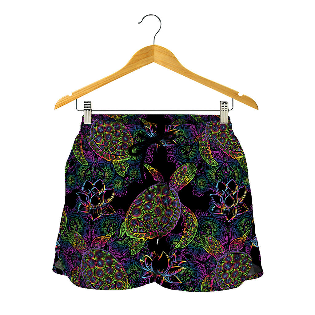 Psychedelic Sea Turtle Pattern Print Women's Shorts