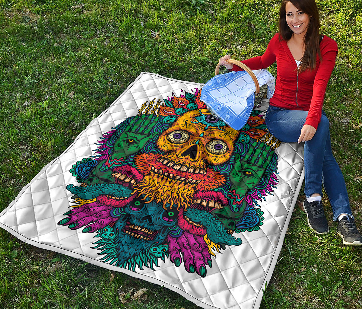 Psychedelic Skull Print Quilt