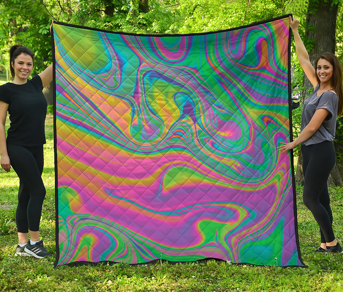 Psychedelic Soap Bubble Print Quilt