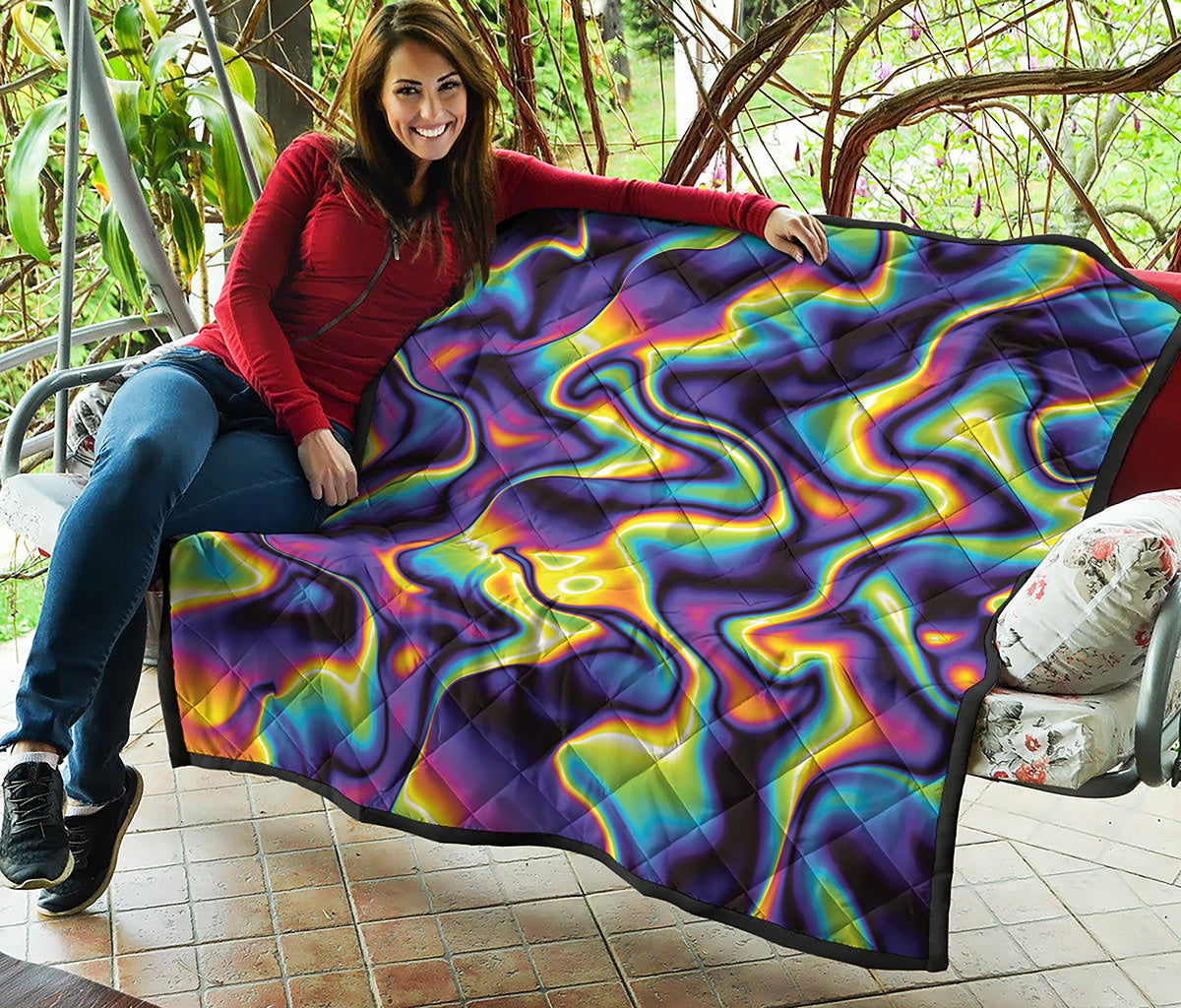 Psychedelic Wavy Print Quilt