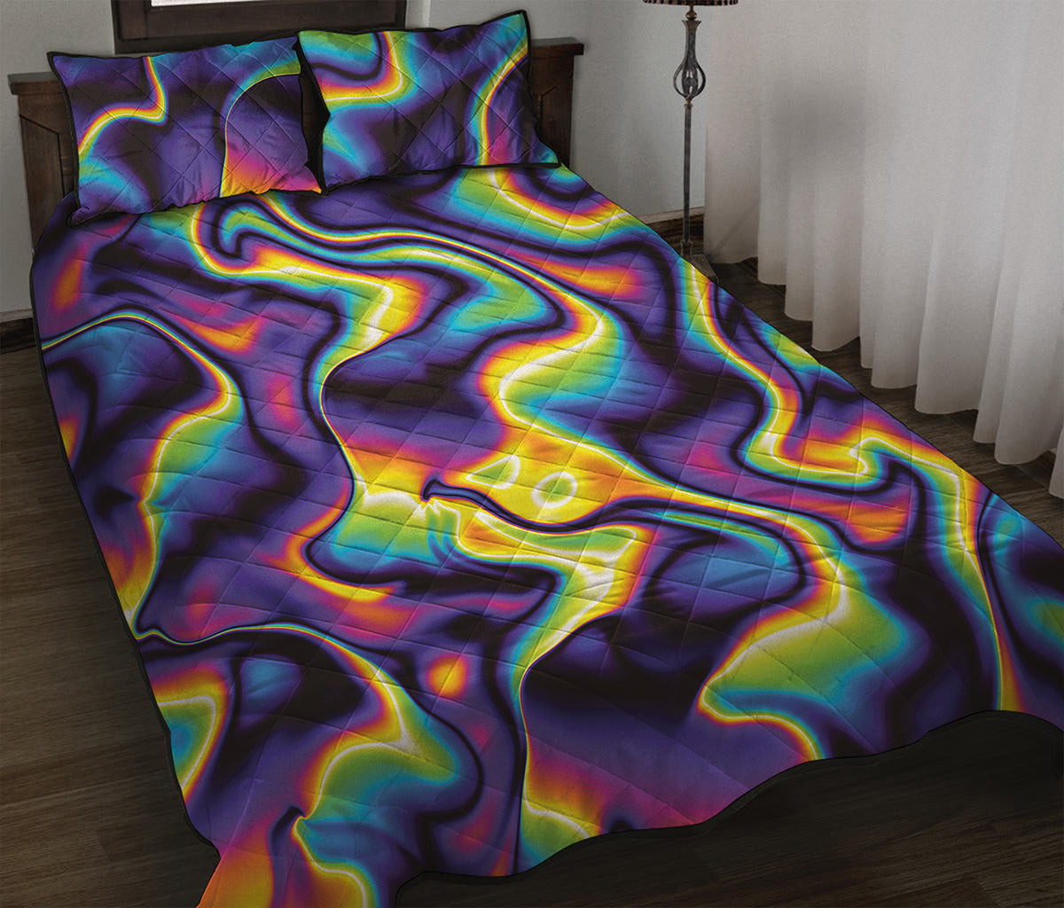 Psychedelic Wavy Print Quilt Bed Set
