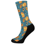 Pumpkin With Witch Hat Pattern Print Crew Socks