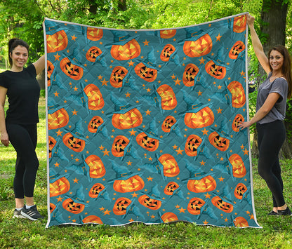 Pumpkin With Witch Hat Pattern Print Quilt