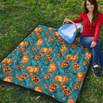 Pumpkin With Witch Hat Pattern Print Quilt