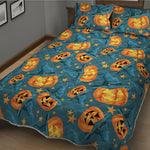 Pumpkin With Witch Hat Pattern Print Quilt Bed Set