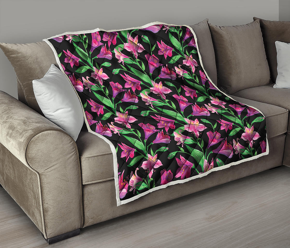Purple Alstroemeria Pattern Print Quilt