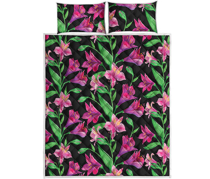 Purple Alstroemeria Pattern Print Quilt Bed Set