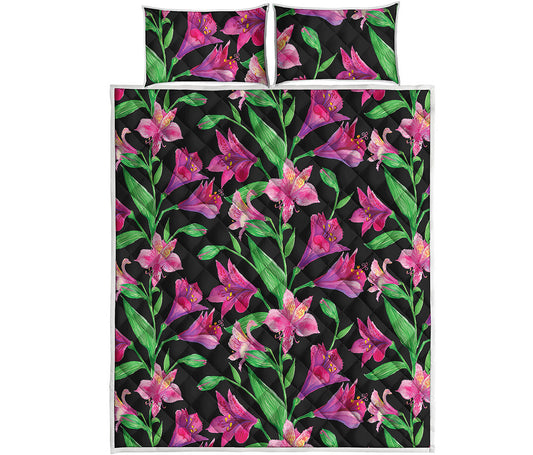 Purple Alstroemeria Pattern Print Quilt Bed Set