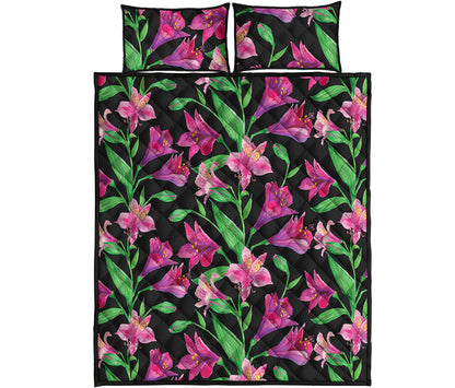 Purple Alstroemeria Pattern Print Quilt Bed Set