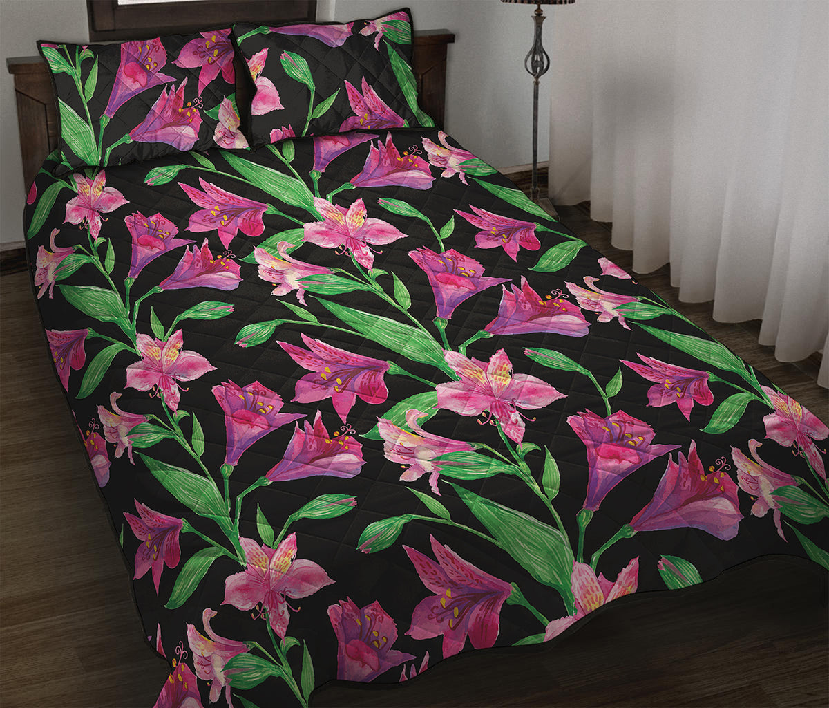 Purple Alstroemeria Pattern Print Quilt Bed Set