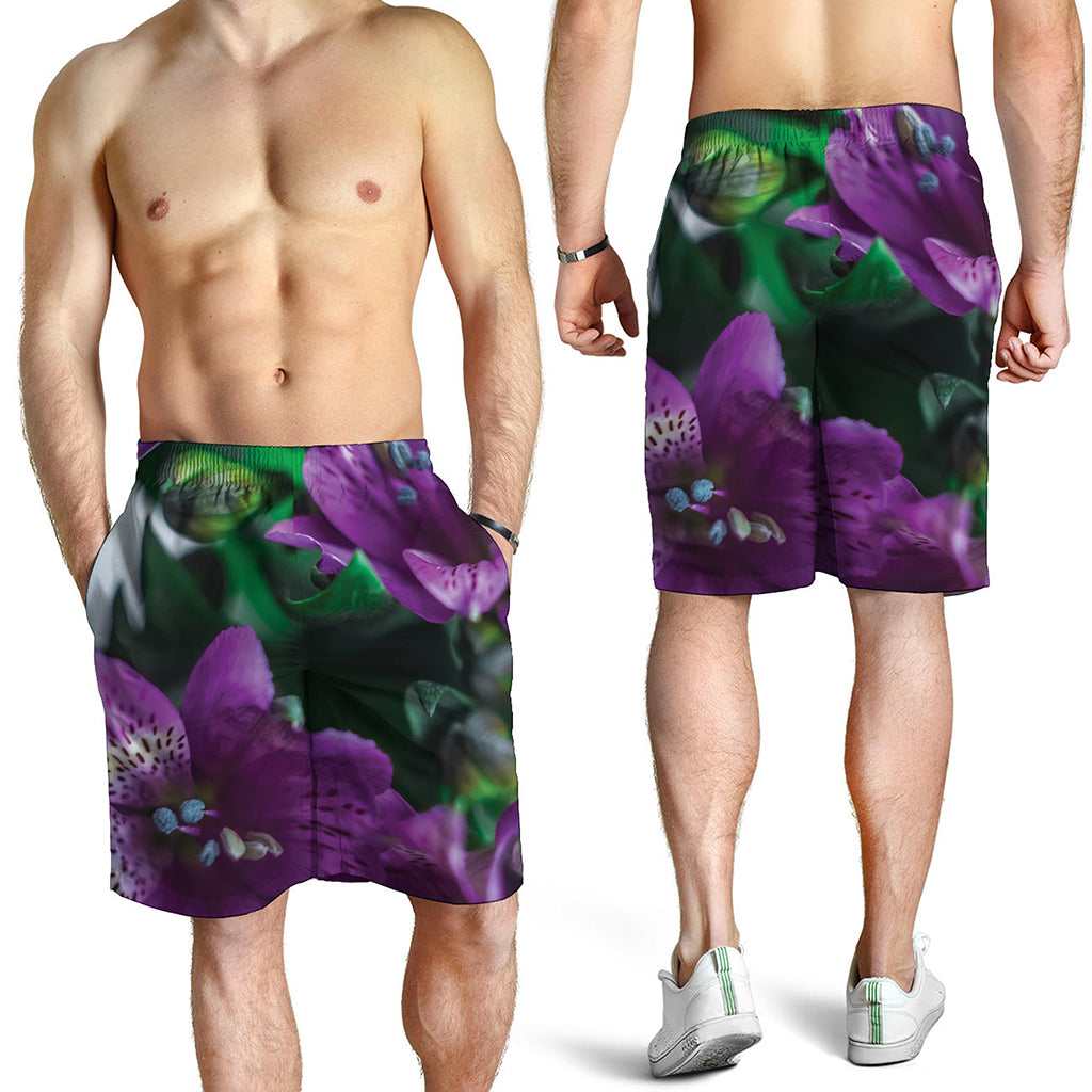 Purple Alstroemeria Print Men's Shorts