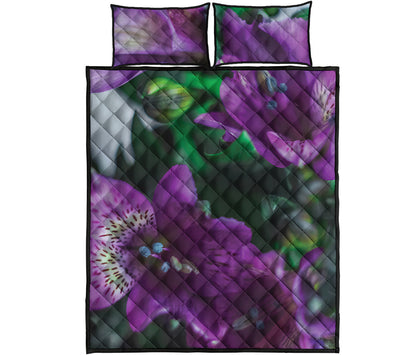 Purple Alstroemeria Print Quilt Bed Set