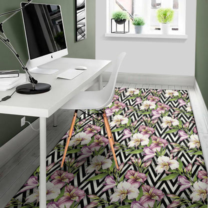 Purple Alstroemeria Zigzag Pattern Print Area Rug