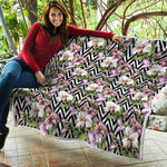 Purple Alstroemeria Zigzag Pattern Print Quilt