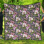 Purple Alstroemeria Zigzag Pattern Print Quilt