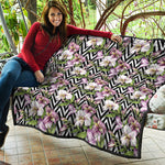 Purple Alstroemeria Zigzag Pattern Print Quilt