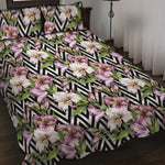 Purple Alstroemeria Zigzag Pattern Print Quilt Bed Set