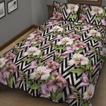 Purple Alstroemeria Zigzag Pattern Print Quilt Bed Set