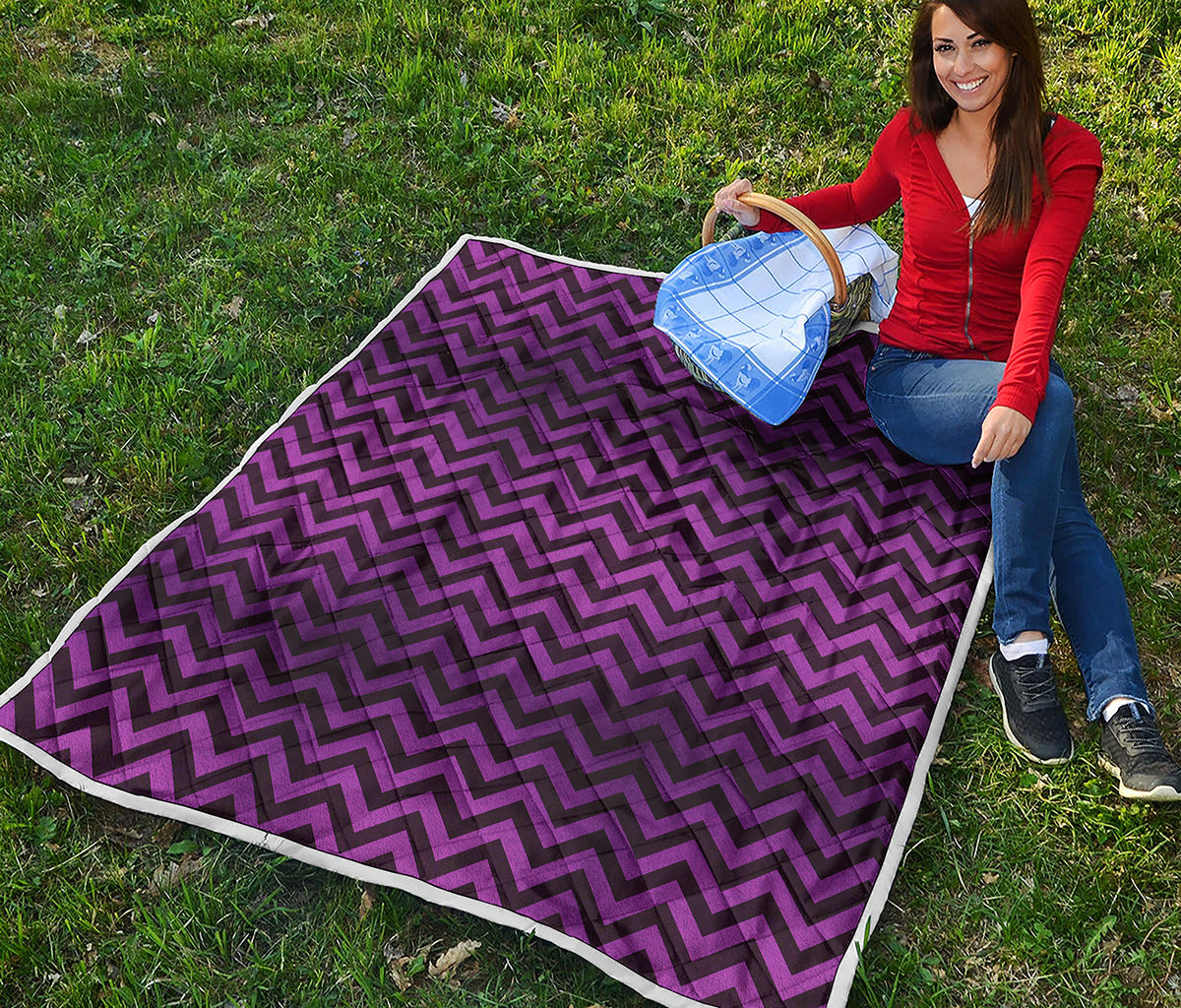 Purple And Black Chevron Pattern Print Quilt