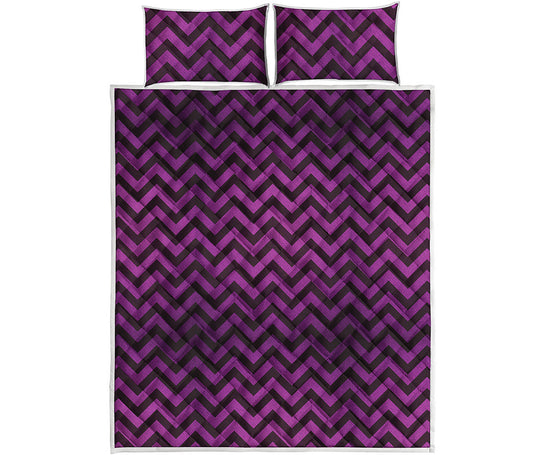 Purple And Black Chevron Pattern Print Quilt Bed Set