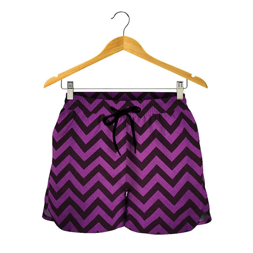 Purple And Black Chevron Pattern Print Women's Shorts