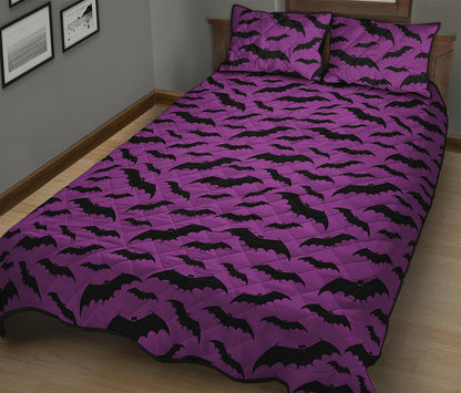 Purple And Black Halloween Bat Print Quilt Bed Set