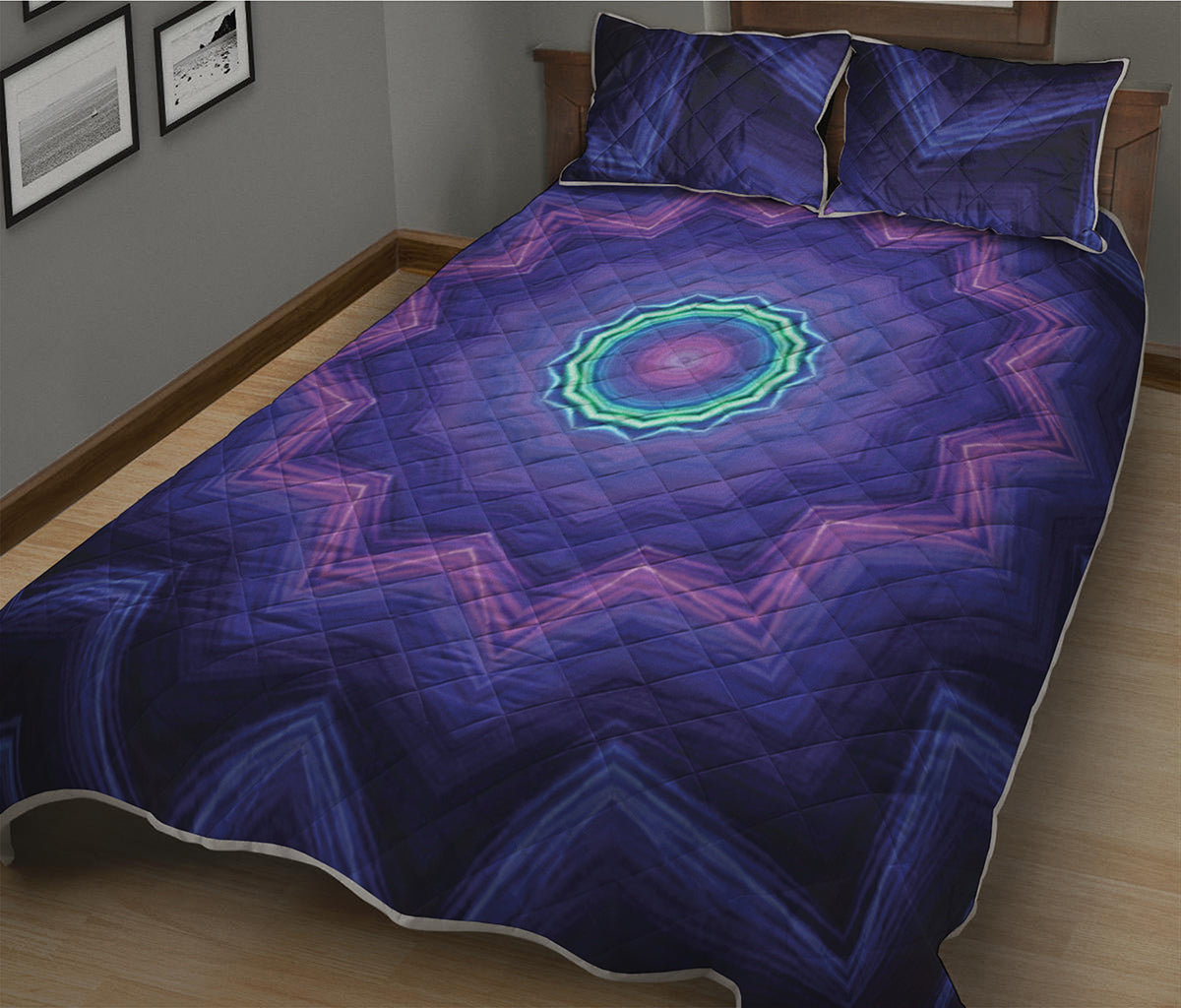 Purple And Blue Kaleidoscope Print Quilt Bed Set