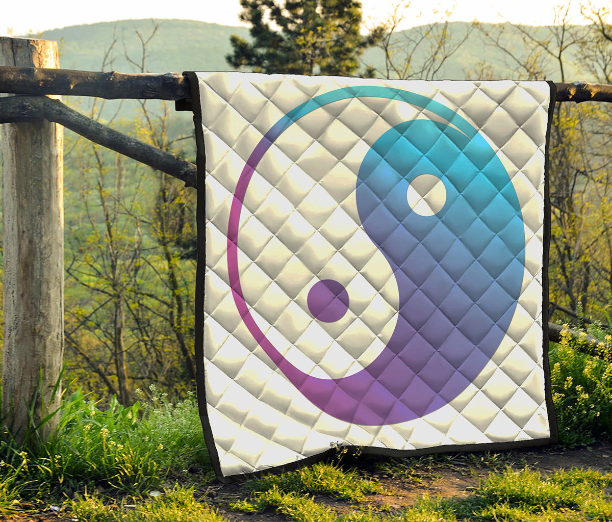 Purple And Blue Yin Yang Print Quilt