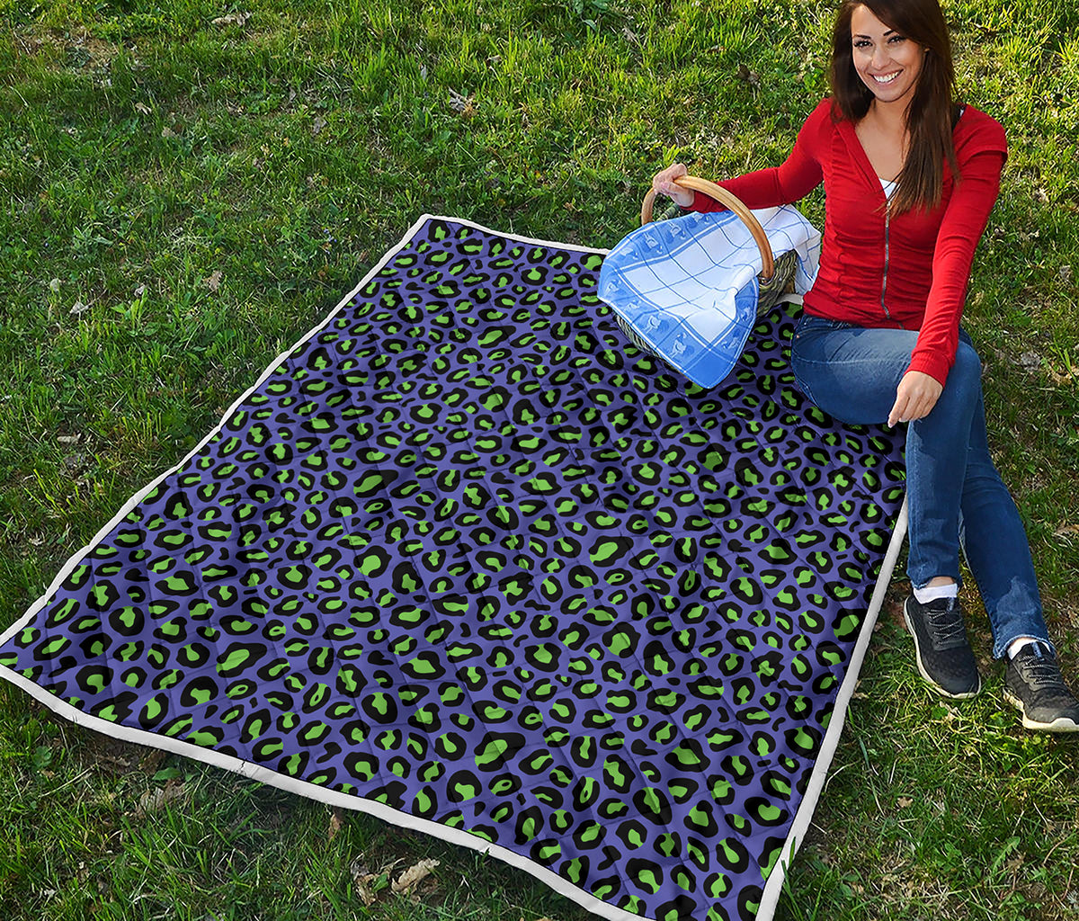 Purple And Green Leopard Pattern Print Quilt