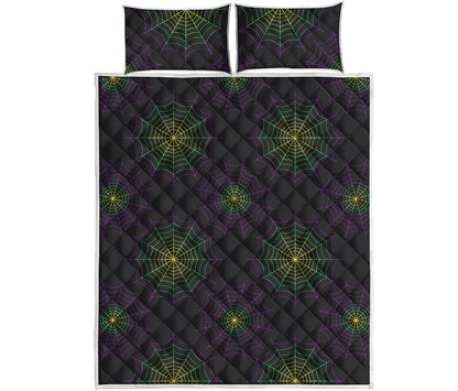 Purple And Green Spider Web Print Quilt Bed Set
