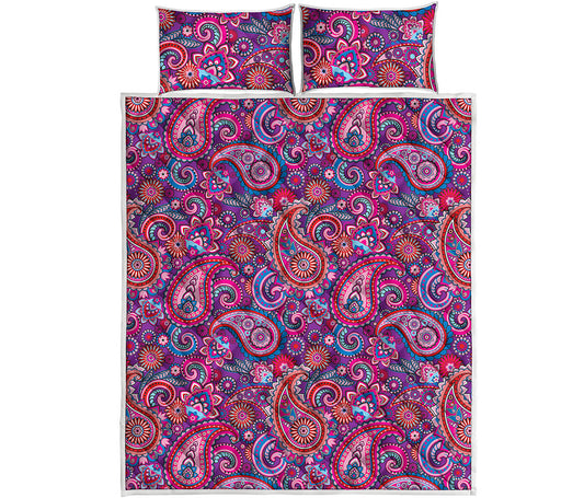 Purple And Pink Paisley Pattern Print Quilt Bed Set