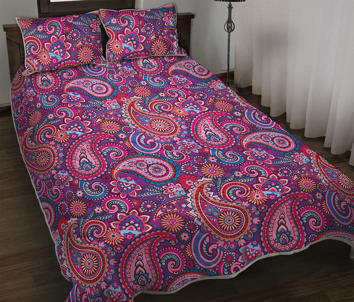 Purple And Pink Paisley Pattern Print Quilt Bed Set