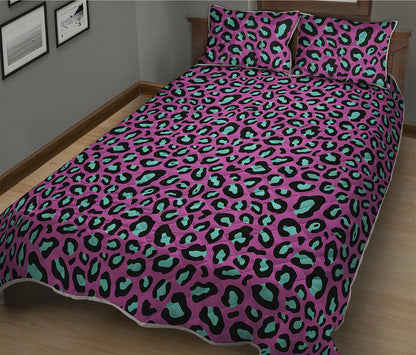 Purple And Teal Leopard Pattern Print Quilt Bed Set