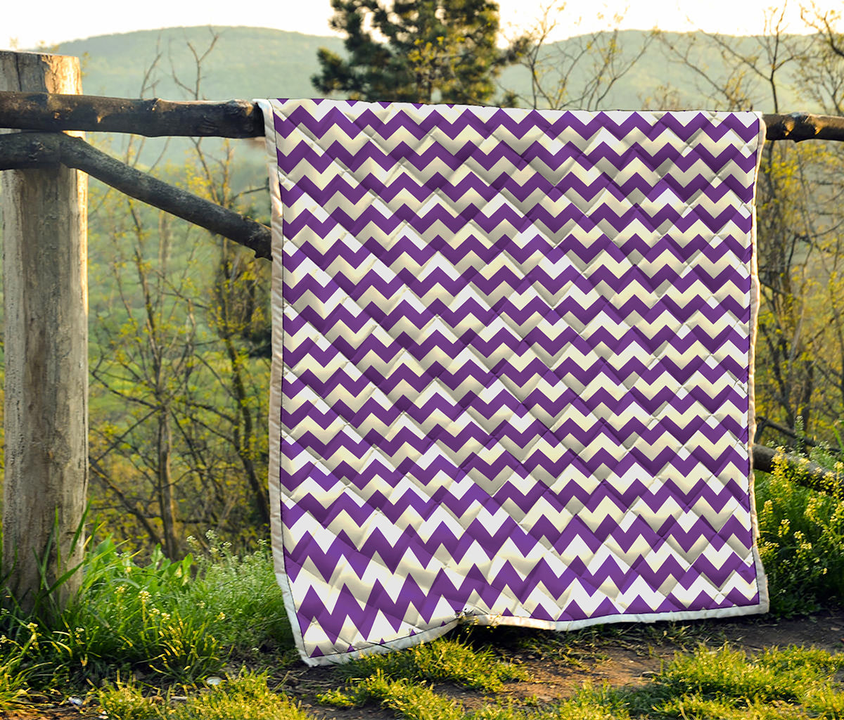 Purple And White Chevron Pattern Print Quilt
