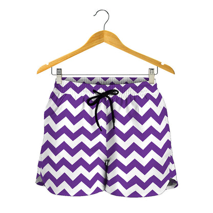 Purple And White Chevron Pattern Print Women's Shorts