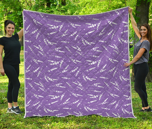 Purple And White Lavender Pattern Print Quilt