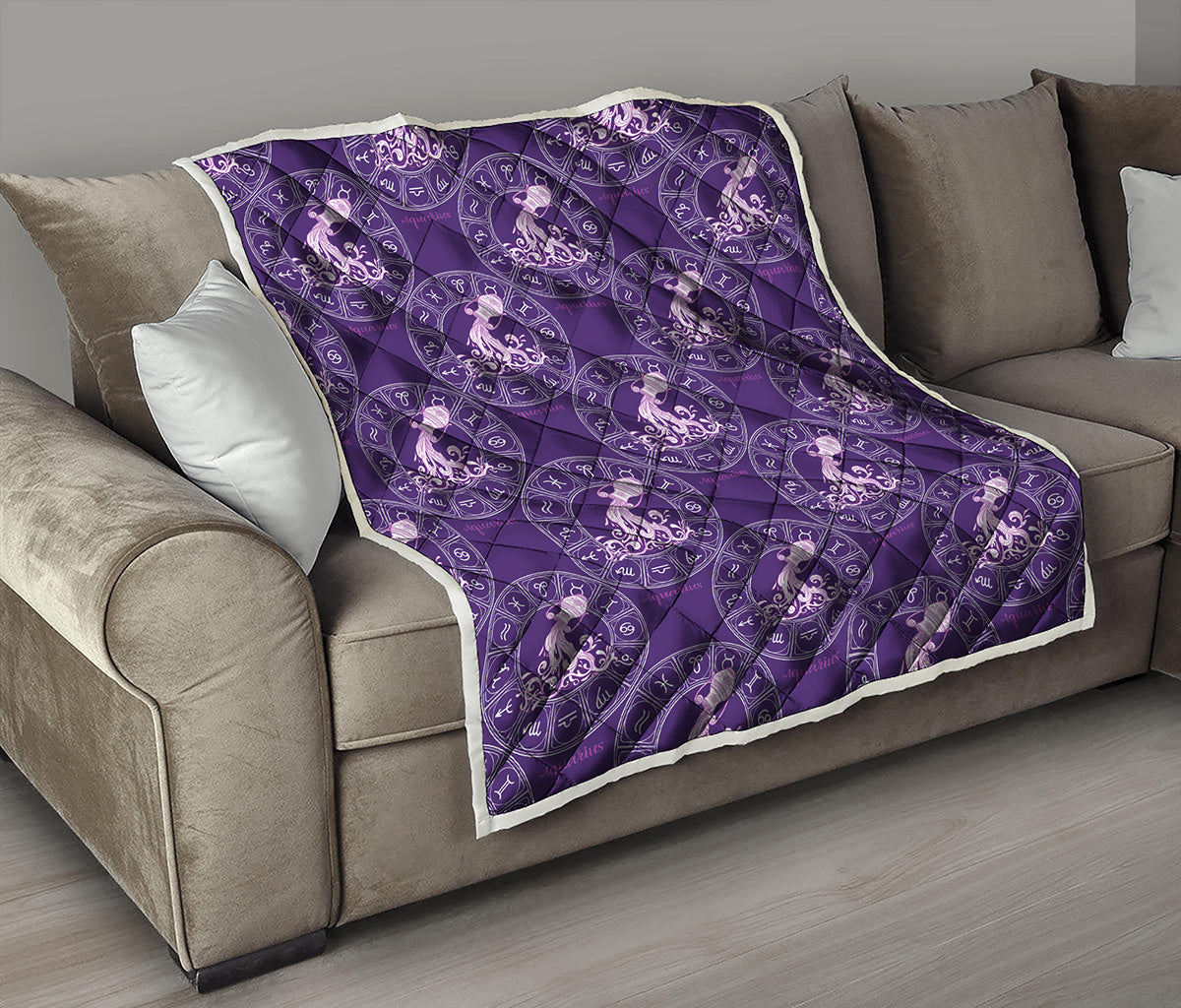 Purple Aquarius Zodiac Pattern Print Quilt