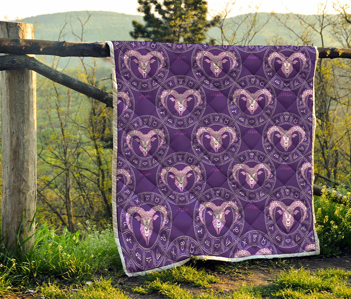 Purple Aries Zodiac Pattern Print Quilt