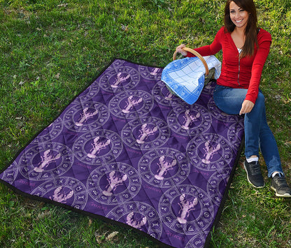 Purple Cancer Zodiac Pattern Print Quilt