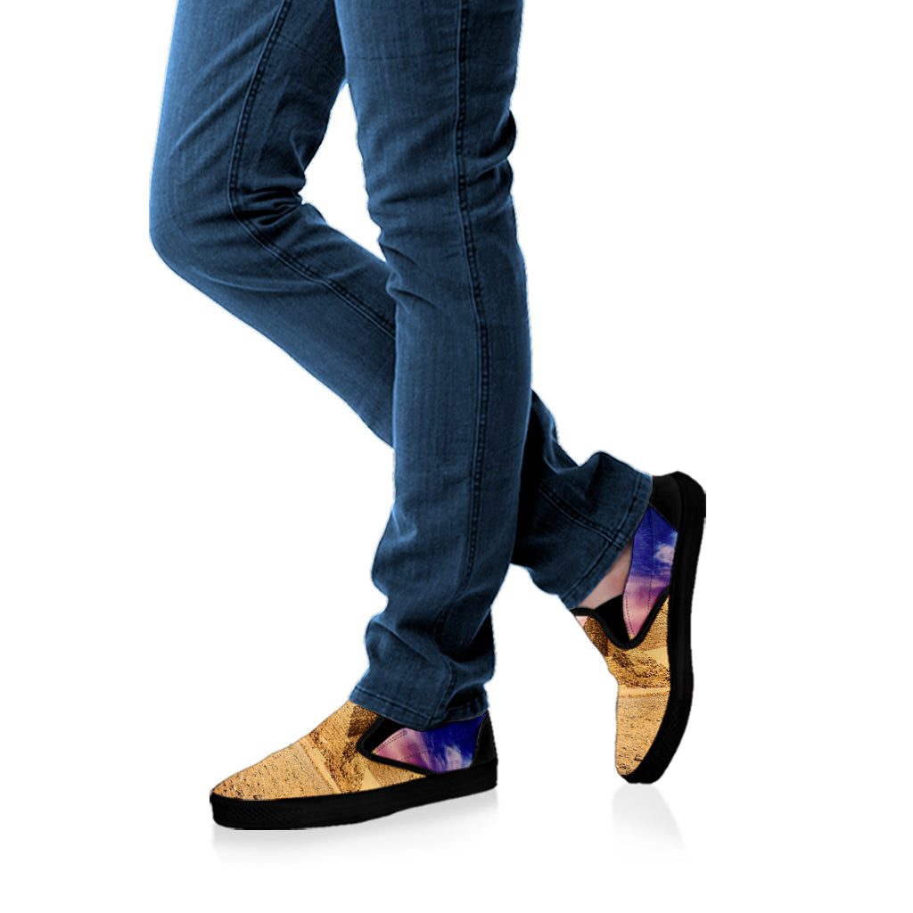 Purple Cloud Pyramid Print Black Slip On Shoes