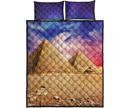 Purple Cloud Pyramid Print Quilt Bed Set