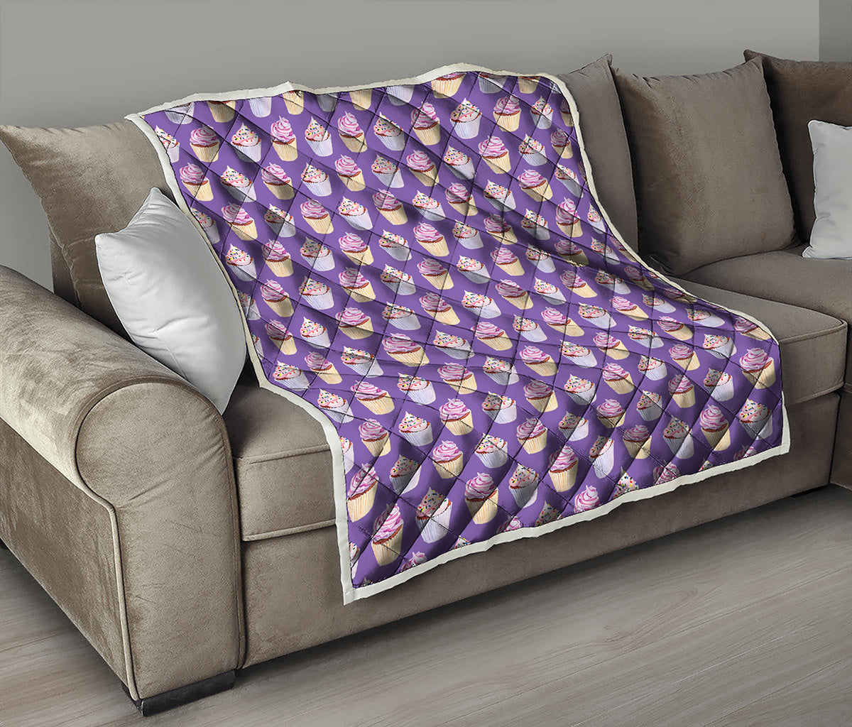 Purple Cupcake Pattern Print Quilt