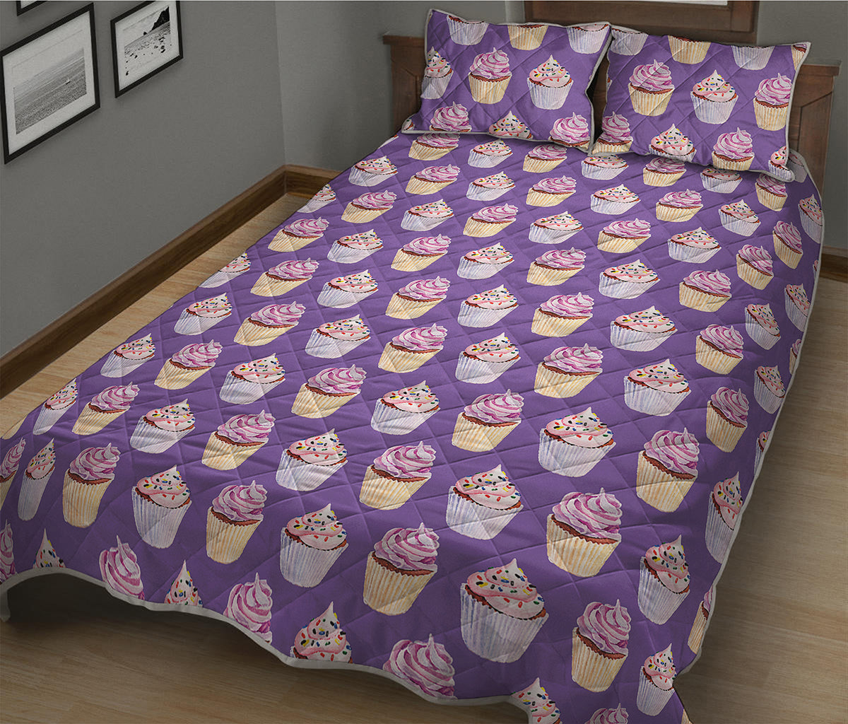 Purple Cupcake Pattern Print Quilt Bed Set