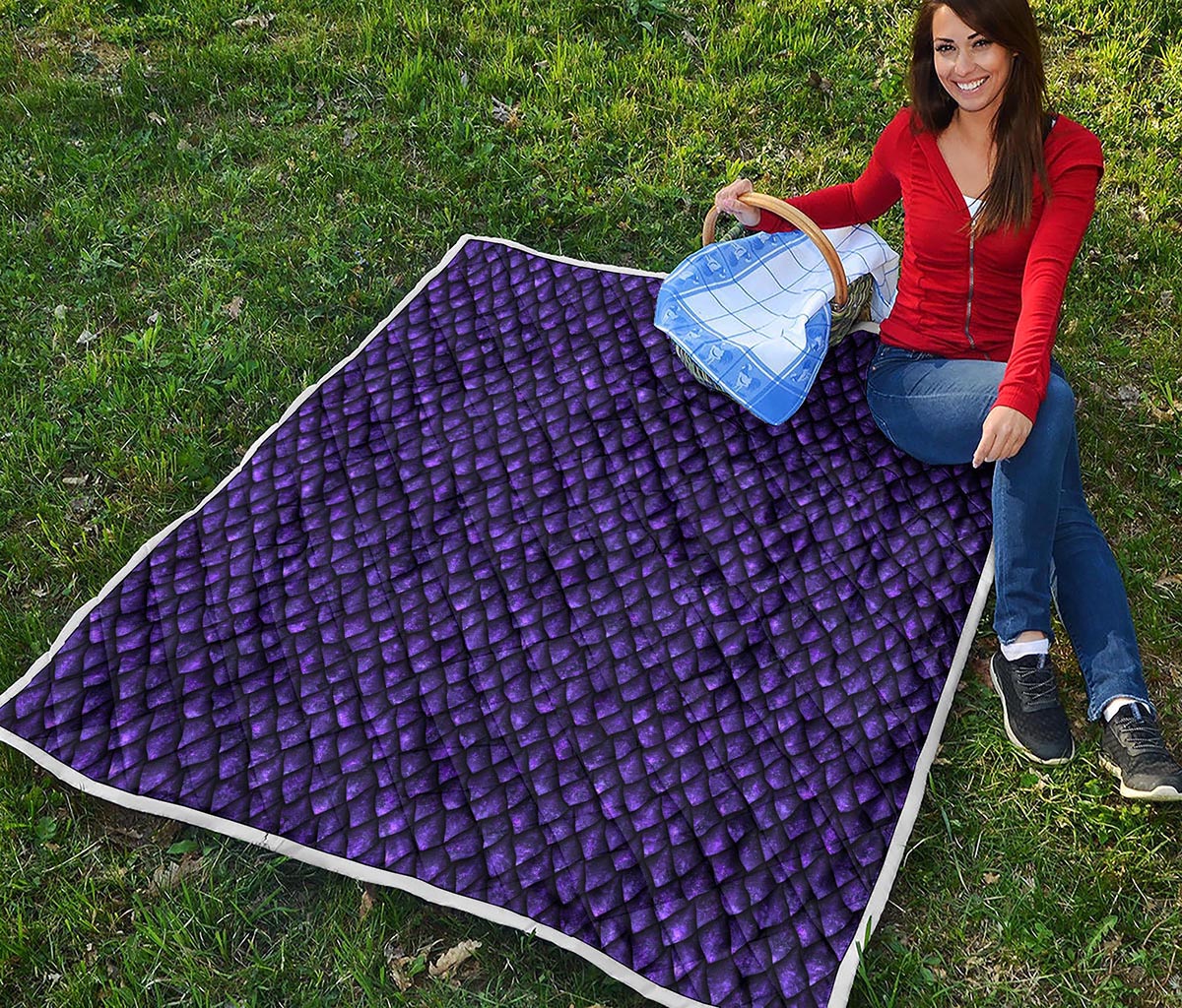 Purple Dragon Scales Pattern Print Quilt